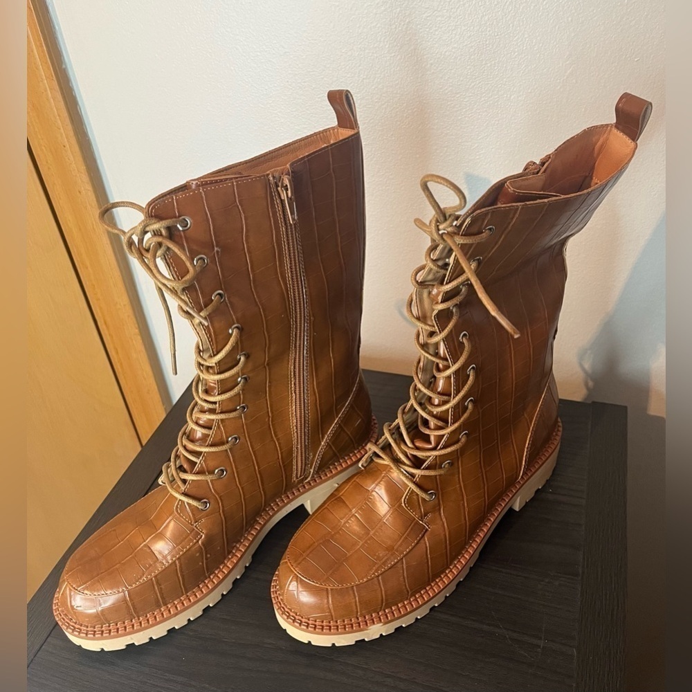 ZBY Faux Crocodile 🐊 Half Calf Combat Boots Women’s Size 7.5M